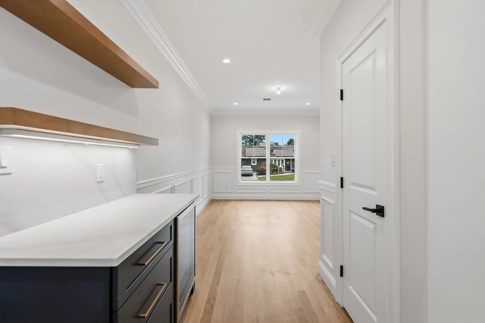 Syosset new construction — kitchen counter and shelving